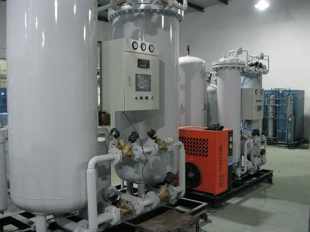 制氮機(jī)使用是老是噴灰要怎么辦？